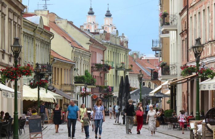 Via Baltica johdattaa sinut Kaunasin keskiaikaiseen kaupunkiin