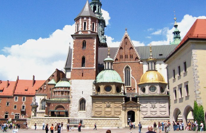 Krakovan historialliseen kaupunkiin on hyvä päättää Via Baltica road trip 