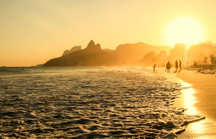 Jos mietit, mihin matkustaa lokakuussa, tutustu upeaan, eksoottiseen Rio de Janeiroon