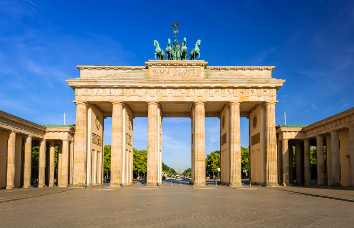 Ykkönen Berliiniin nähtävyydet -listalla on Brandenburgin portti