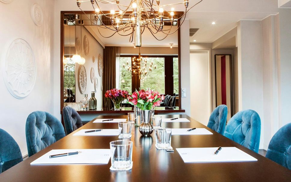 Ruokailuhuone Valokuva