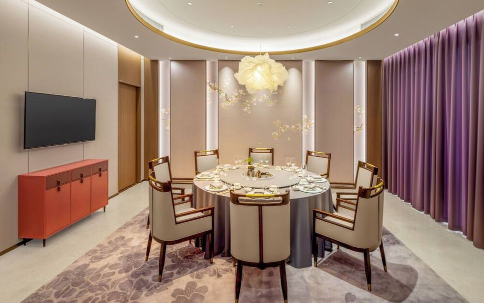 Ruokailuhuone Valokuva