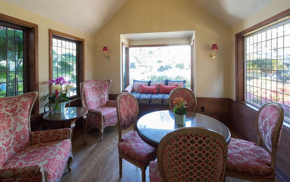 Ruokailuhuone Valokuva