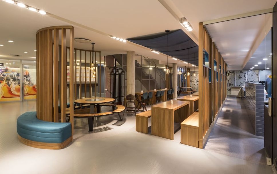 Ruokailuhuone Valokuva