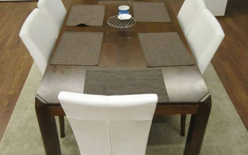 Ruokailuhuone Valokuva