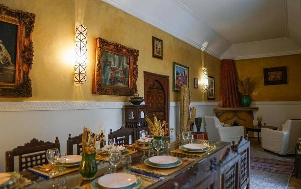 Ruokailuhuone Valokuva