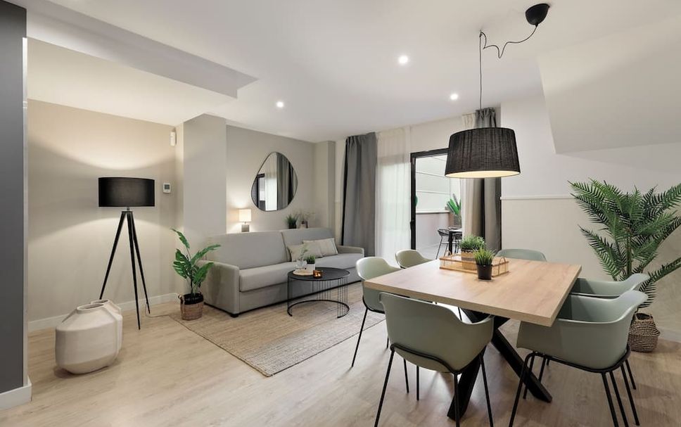 Ruokailuhuone Valokuva