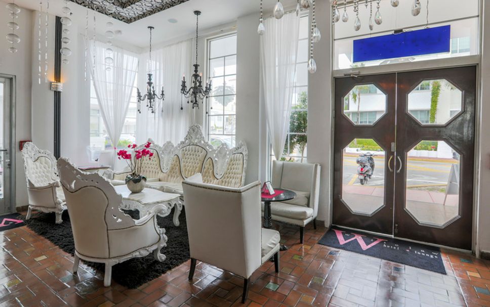 Ruokailuhuone Valokuva